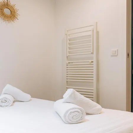 Modern 1 Bedroom Near Eiffel Tower Ferienhaus