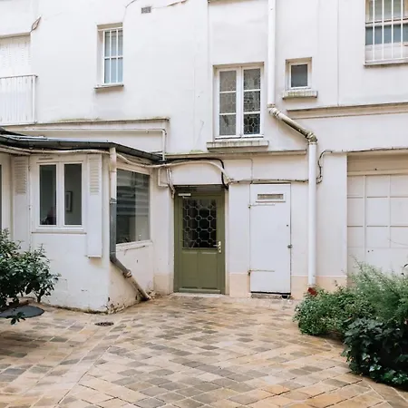 Ferienhaus Modern 1 Bedroom Near Eiffel Tower *